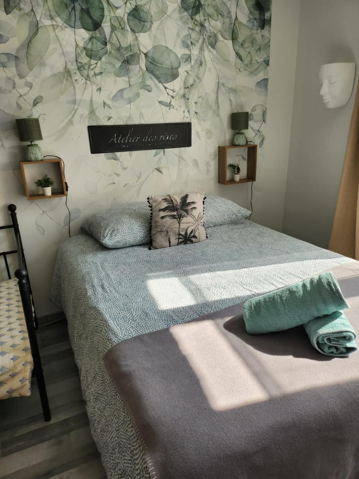 Sleep'In Orleans Centre-Studio Confortable Et Cosy Eksteriør billede